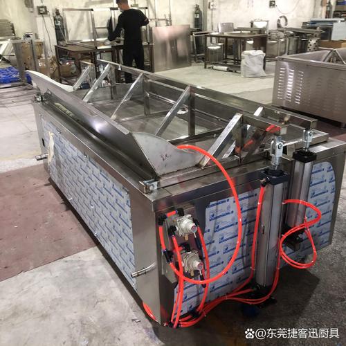 东莞捷客迅全自动油炸机 自动出料与油水分离技术如何引领食品加工新潮流